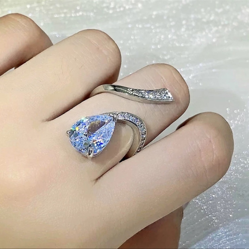Big Water Drop ring